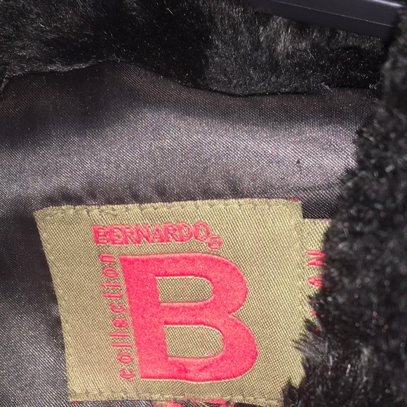 Short Rabbit Jacket - Picture 3 of 4